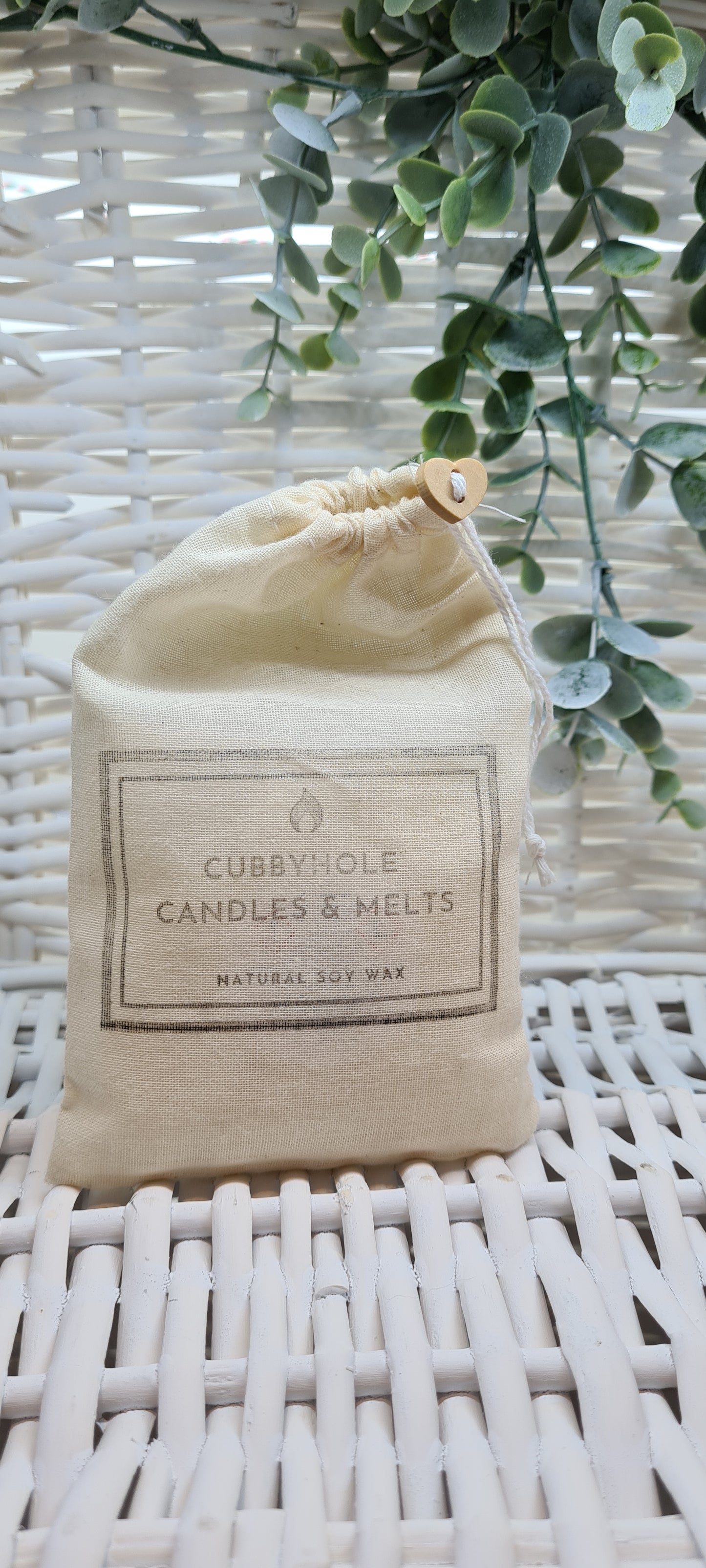 'Invigorating' Natural Wax Melts - Wellbeing Collection image 3
